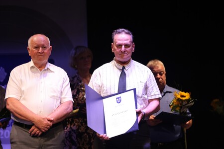 Praznik Mirna 2025 - podelitev plakete Antonu Staricu, foto Studio PraprotKa (10)